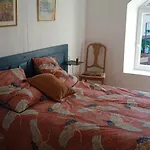 Chez Catherine Vorey